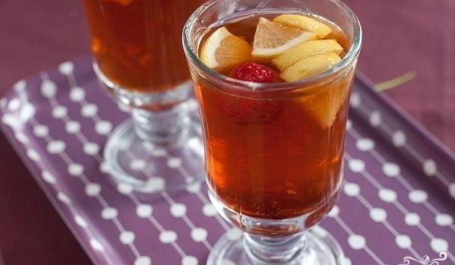 Рецепт имбирного чая с клубникой