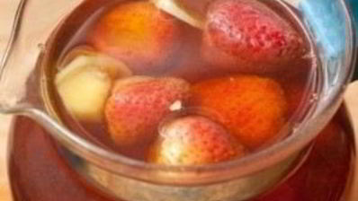 имбирный чай с клубникой