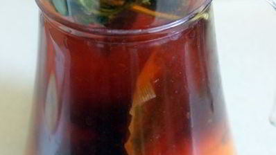 холодный чай с мятой, имбирем и лимоном