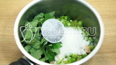 холодный чай с ревенем