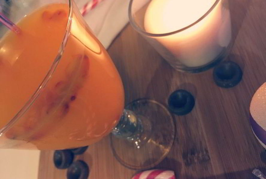 Облепиховый чай с ананасом и имбирем