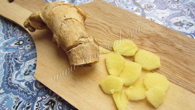 пряный имбирный чай с лимоном