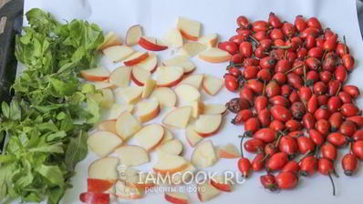 сушеный чай с мятой, яблоком и шиповником