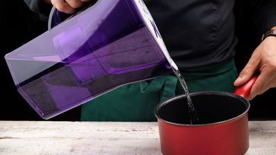 витаминный чай с черной смородиной и шиповником