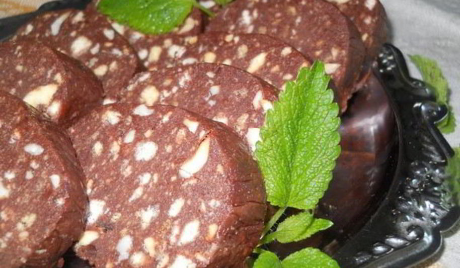 Рецепт вкусной чайной колбаски из печенья