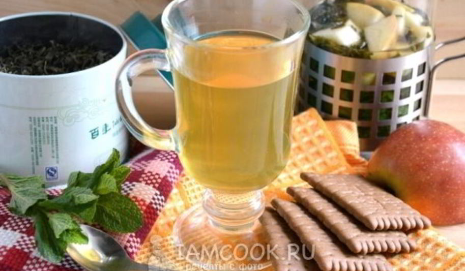 Рецепт зеленого чая с яблоком, мятой и ромашкой