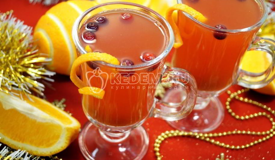 Рецепт глинтвейна из белого вина с апельсином и клюквой