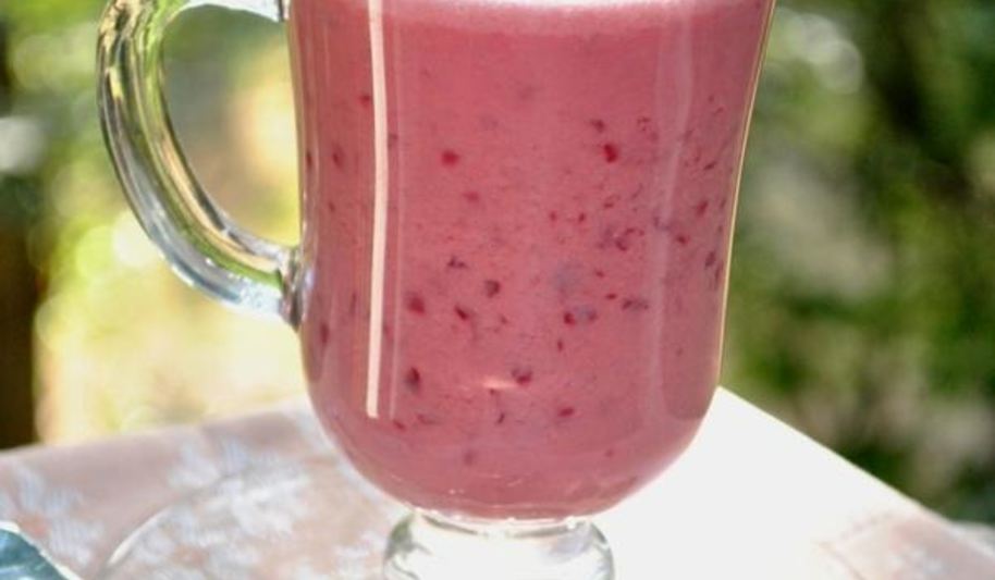 Рецепт йогуртового вишневого коктейля