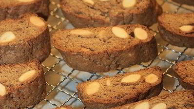 кантуччи с эспрессо и марципаном