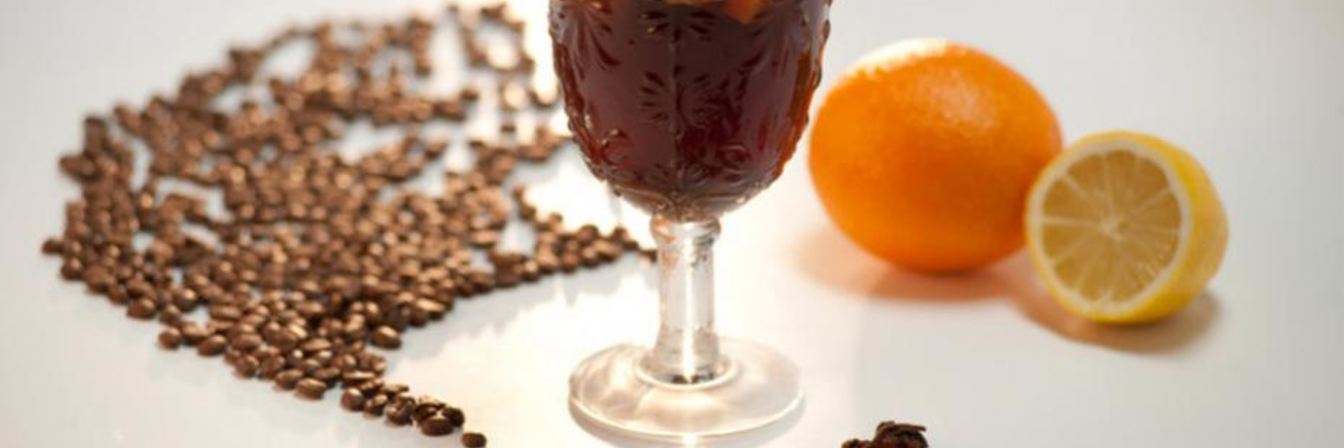 Кофе с безалкогольным глинтвейном