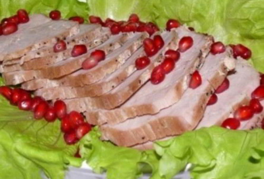 Буженина маринованная с луком в квасе