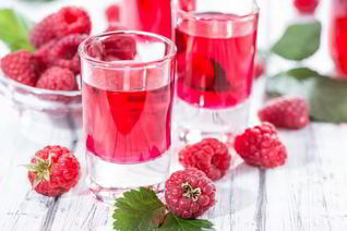 Домашний малиновый ликер с апельсином