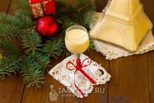 Яичный ликер