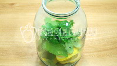 домашний лимонад с лимоном и мятой