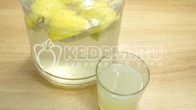 лимонад из лимонов с мятой