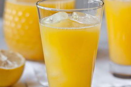 Персиковый лимонад