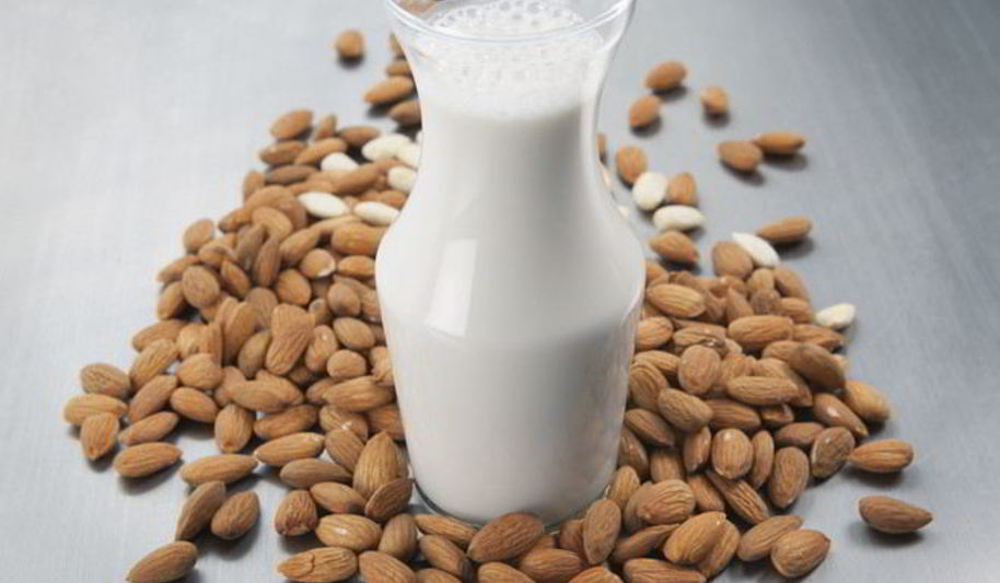 Рецепт миндального молока