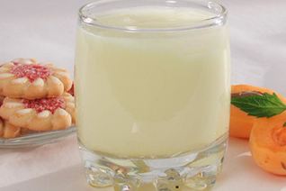 Молочный коктейль с абрикосами