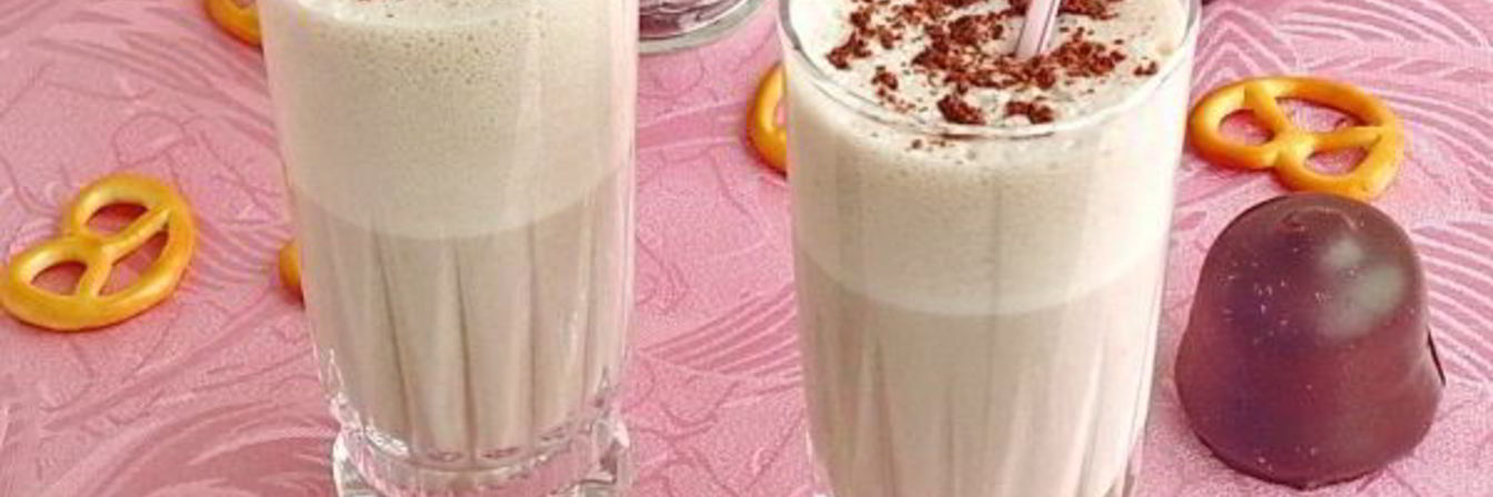 Молочный коктейль с коньяком и шоколадным пудингом