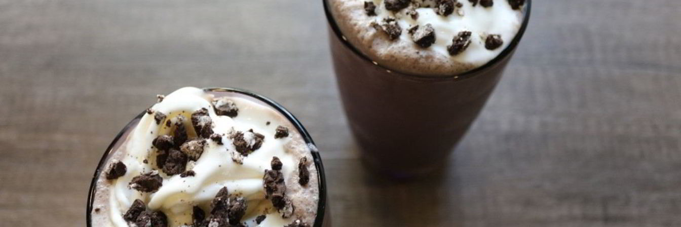 Молочный коктейль с печеньем Орео