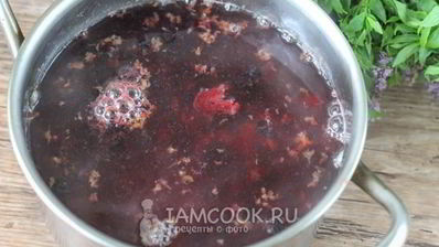 морс из замороженной черной смородины