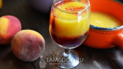 персиковый коктейль с красным вином