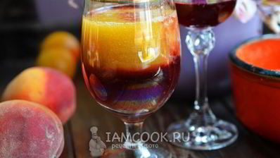 персиковый коктейль с красным вином