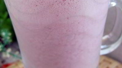 рисовый напиток с клубникой розовый жасмин