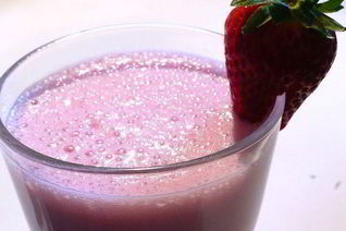 Самый быстрый клубничный коктейль
