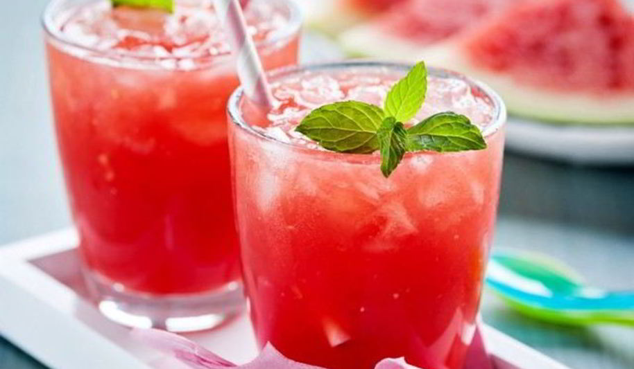 Рецепт фитнеса смузи арбуз-грейпфрут-кокос