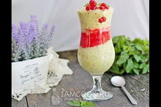 Фруктовый смузи с семенами чиа