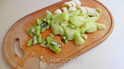 фруктовый смузи с семенами чиа