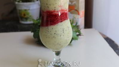 фруктовый смузи с семенами чиа