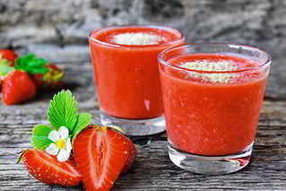 Клубнично-ореховый смузи