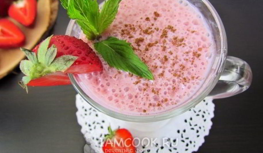Рецепт клубничного смузи с овсяными хлопьями