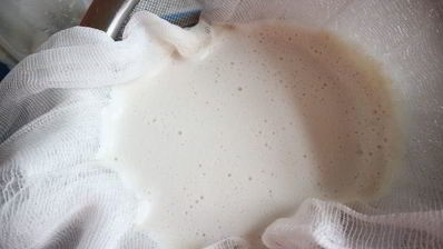 малиновый смузи на миндальном молоке