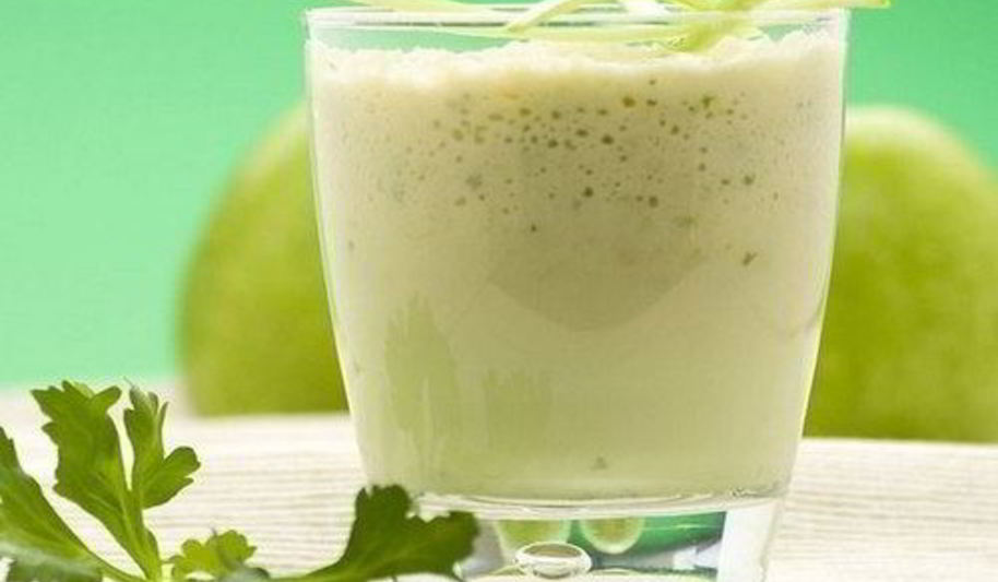 Рецепт освежающего и бодрящий яблочный смузи