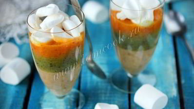 смузи-десерт с маршмэллоу