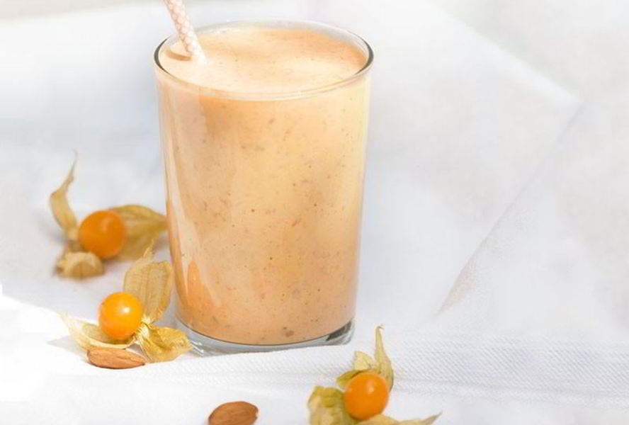 Смузи из физалиса миндаля и грейпфрута