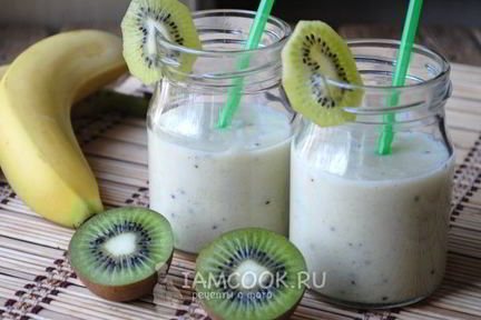 Смузи из кефира и банана