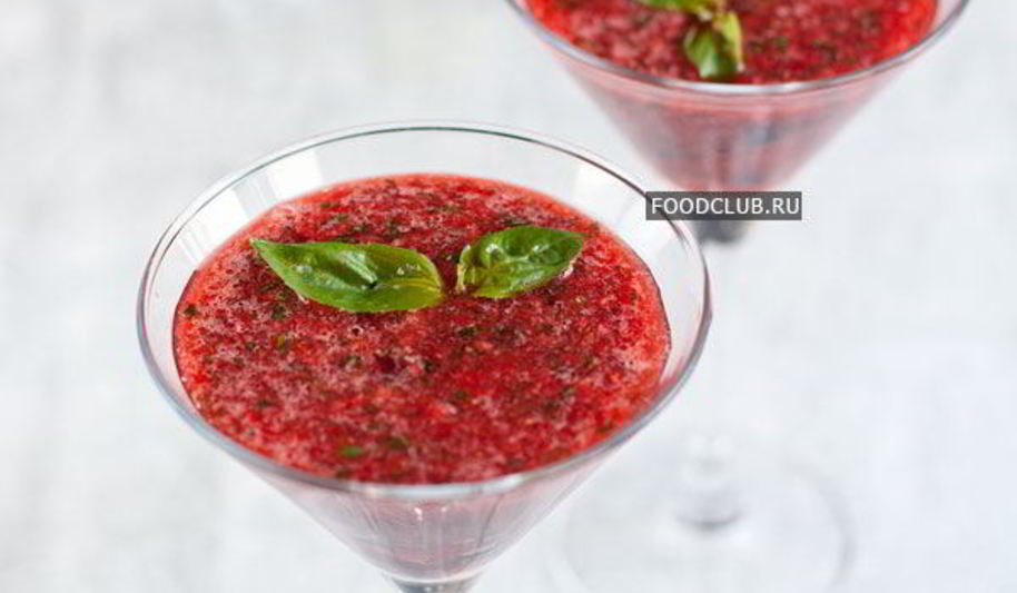 Рецепт смузей из клубники с базиликом