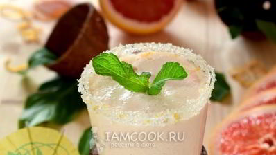 смузи из красного грейпфрута и кокосового молока