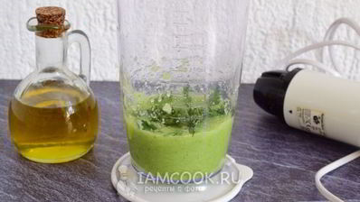 смузи из огурцов и сельдерея