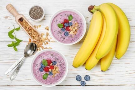 Смузи из свежих ягод с кефиром