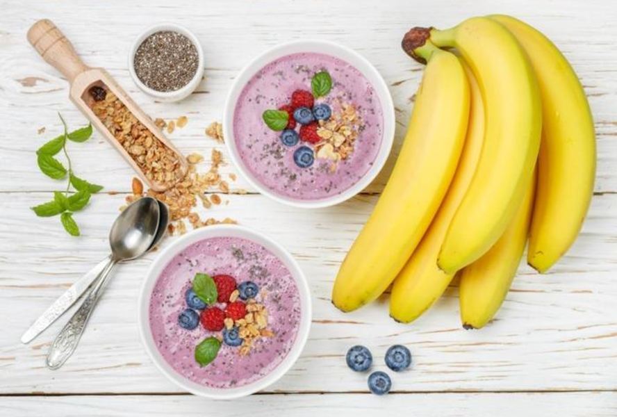 Смузи из свежих ягод с кефиром