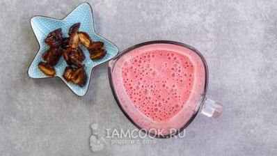 смузи с миндальным молоком