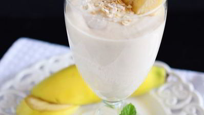 смузи с творогом и бананом