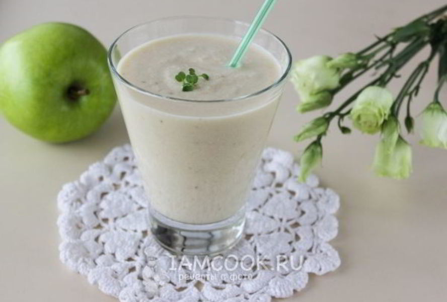 Смузи с яблоком и творогом