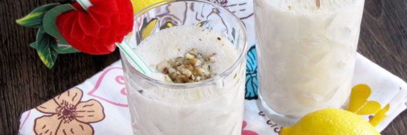 Смузи В бананово-лимонном Сингапуре