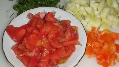 томатно-огуречный смузи с петрушкой